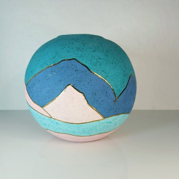 Vintage Southwest Pottery Round Ceramic Vase Gold Trim Mountain Desert Scene - Picture 5 of 6